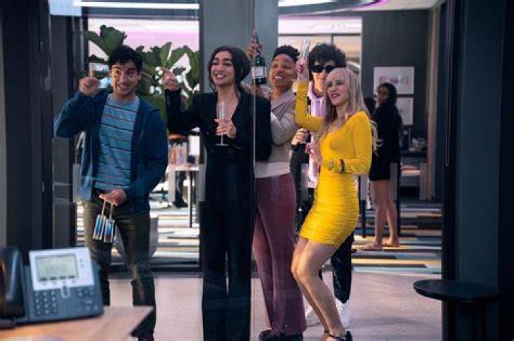 'Glamorous' Season 1 Finale Ending Explained