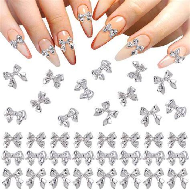 90Pcs Silver Bow Nail Charm 90Pcs Silver Bow Nail Charm