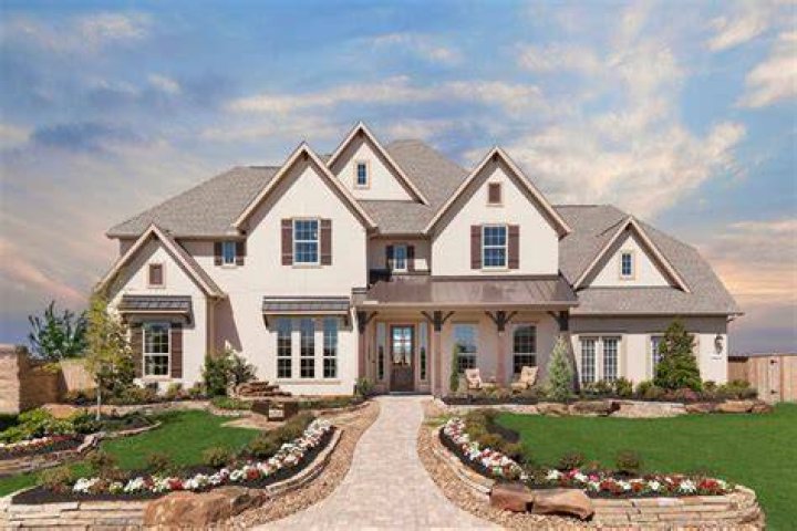 A Big Home For A Big Prize (Full Episode S1, E1) My Lottery Dream