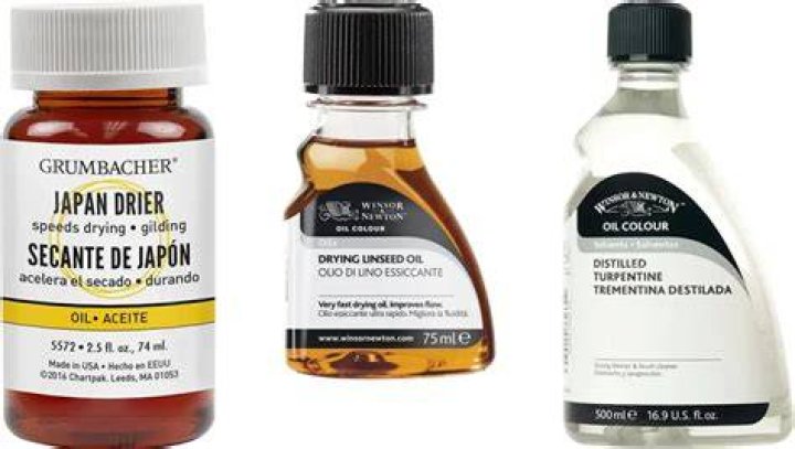 Aceite para cut&iacute;culas y u&ntilde;as con aceite de almendras dulces