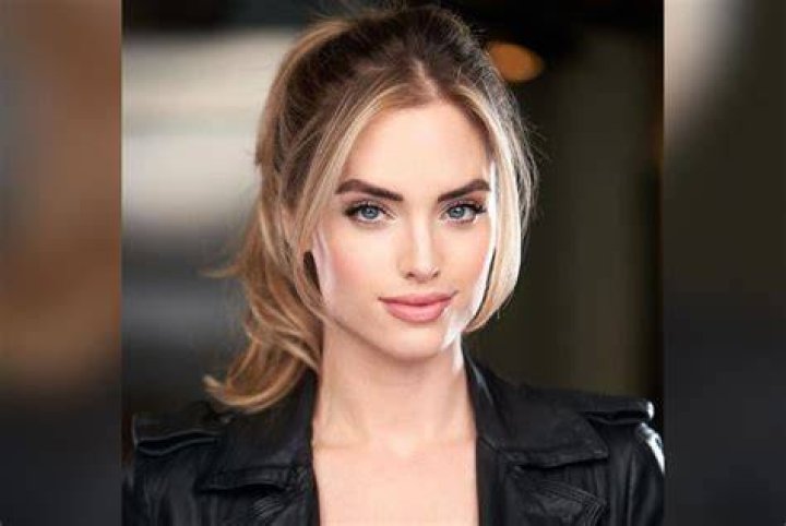Alexandra King Bio, Age, Height, Husband, Family, Instagram, and Net Worth