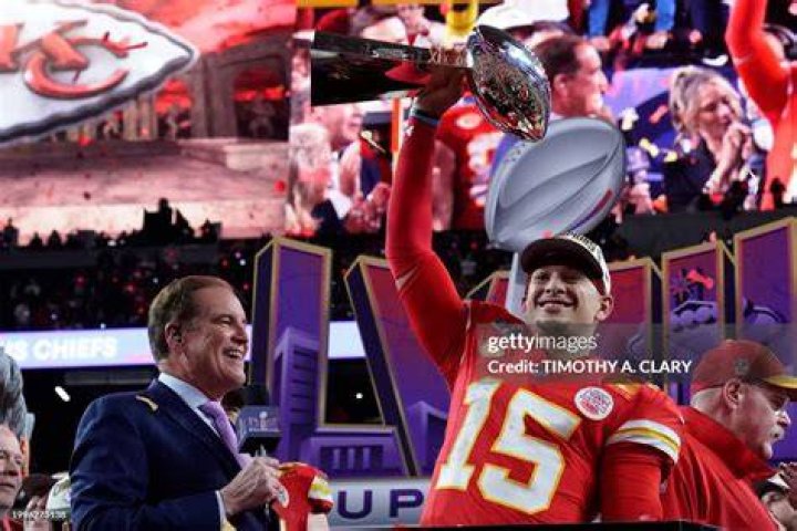 amfoot superbowl chiefs 49ers