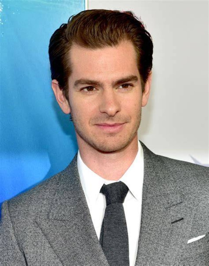 Andrew Garfield on 'Profound 2 Weeks' Spent with His Mom Before She Died
