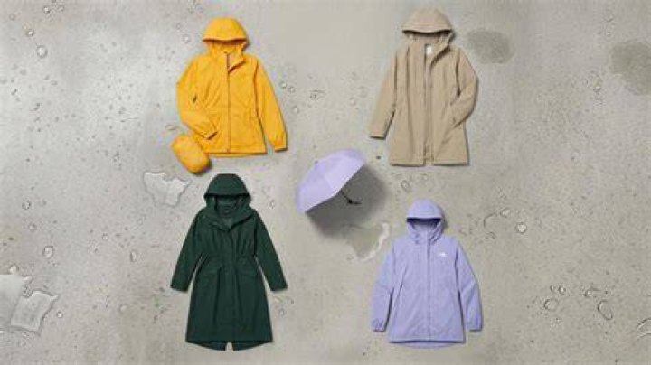 0 MONCLER GENIUS RICHARD QUINN Charlie floral coated cotton-canvas raincoat £1,865 best raincoats to buy