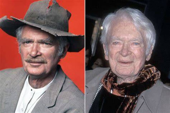 Buddy Ebsen as Jed Clampett in 'The Beverly Hillbillies'