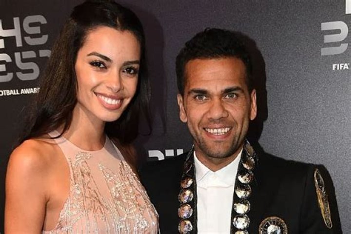 Dani Alves wife Dani Alves and wife Joana