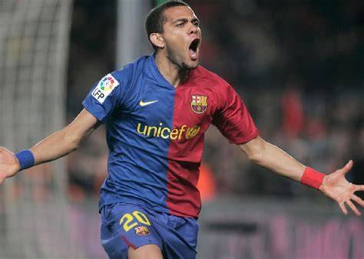 Dani Alves net worth: How much does he worth?