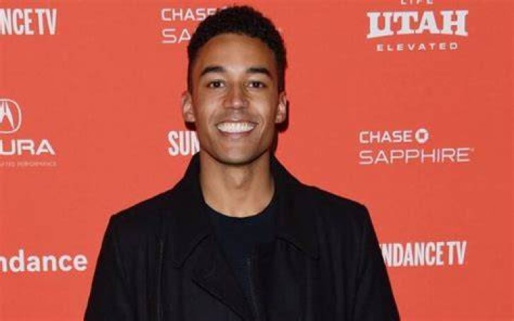 Devon Terrell Bio, Wiki, Age, Height, Parents, Girlfriend, Actor, TV Shows, and Net Worth