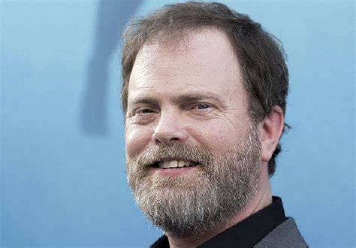 Dwight (Rainn Wilson) bows to Sensei Billy (Michael Imperioli) in season 9 of 'The Office'