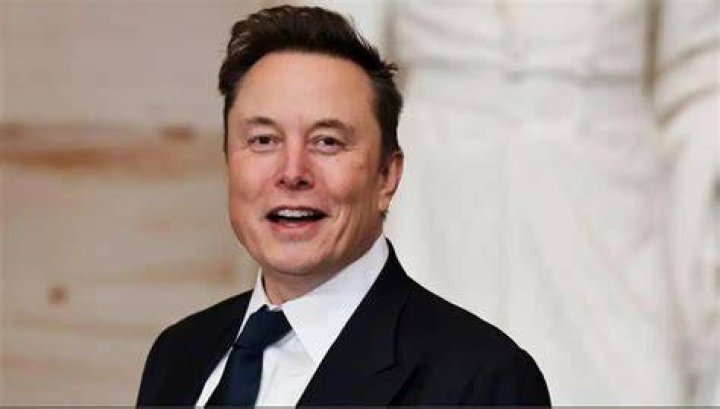 Elon Musk estimated that a San Francisco-to-Los Angeles hyperloop with 40 pods and two one-way tubes could be constructed for $6 billion. If those costs are spread over 20 years, he said the cost of a one-way ticket would be $20. Photo by SpaceX