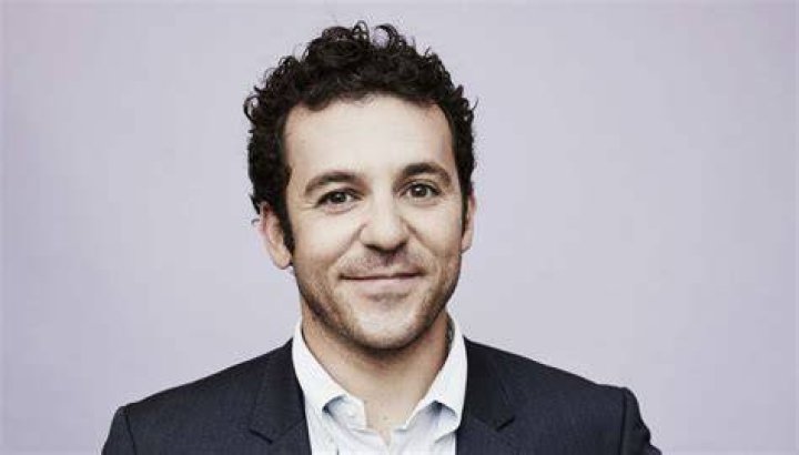 Fred Savage Wiki 2021 Net Worth, Height, Weight, Relationship & Full