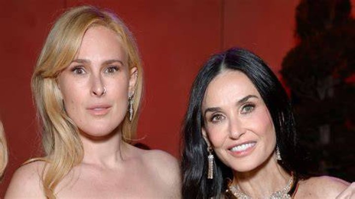 Grace Gummer, Rumer Willis, Demi Moore, Scout LaRue Willis, and Tallulah Willis pose together at the 2024 Vanity Fair Oscar Party
