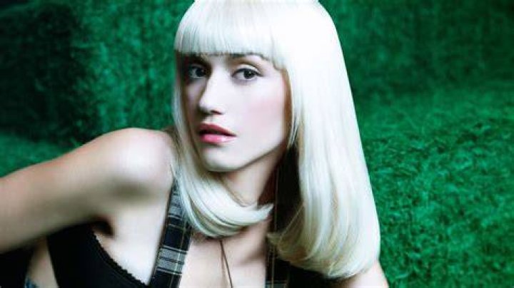 Gwen Stefani on grass