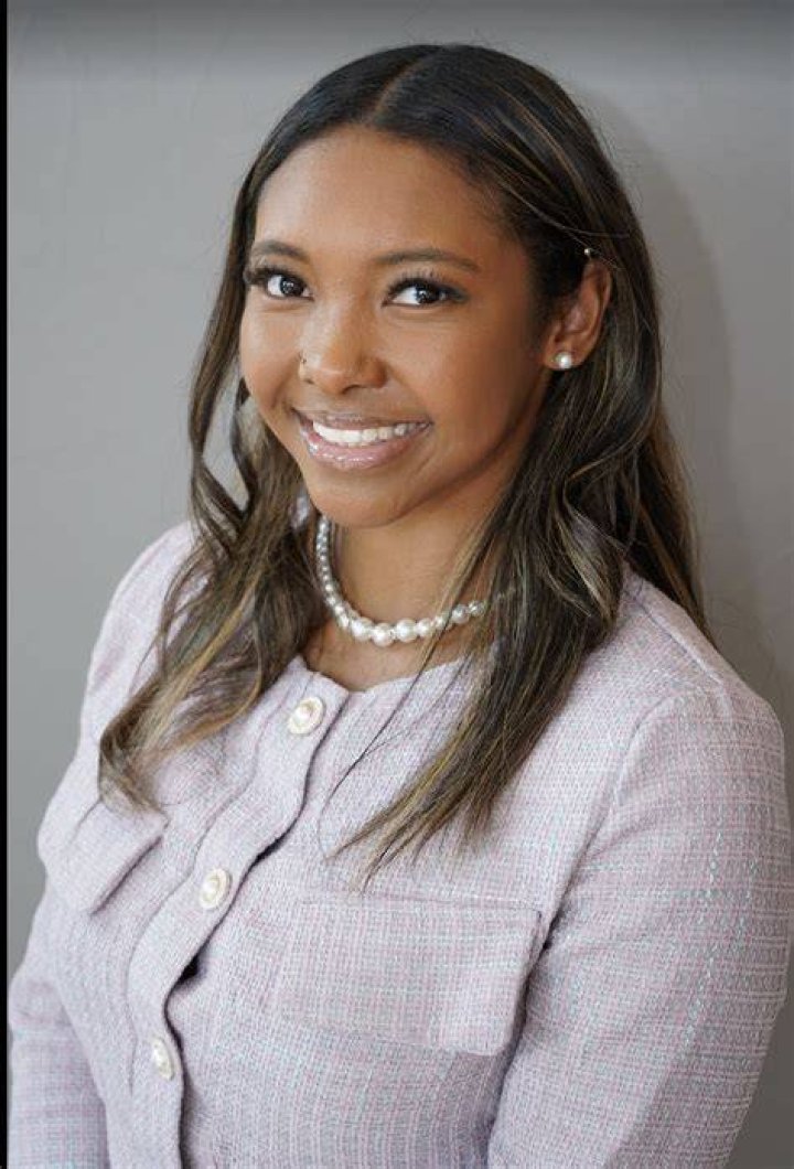 Headshot of Mehera Bonner