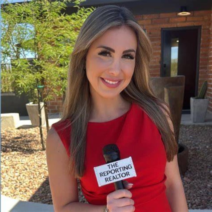 Heidi Alagha Photo