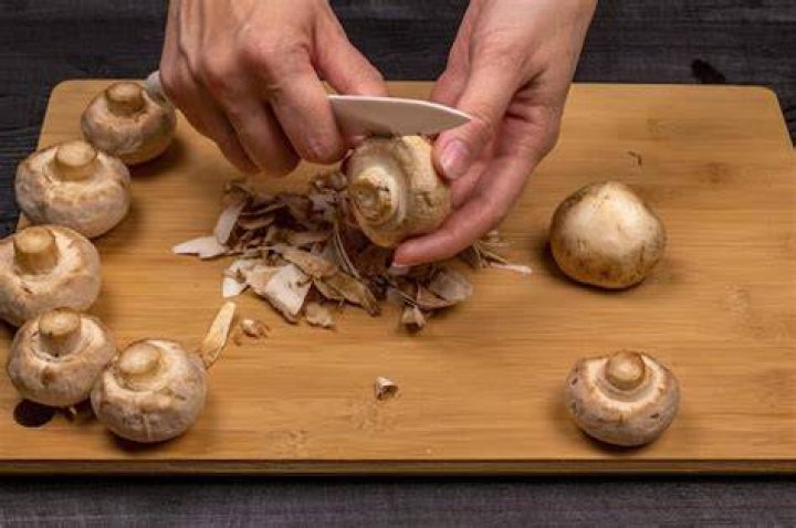 Hoe Champignons Snijden?