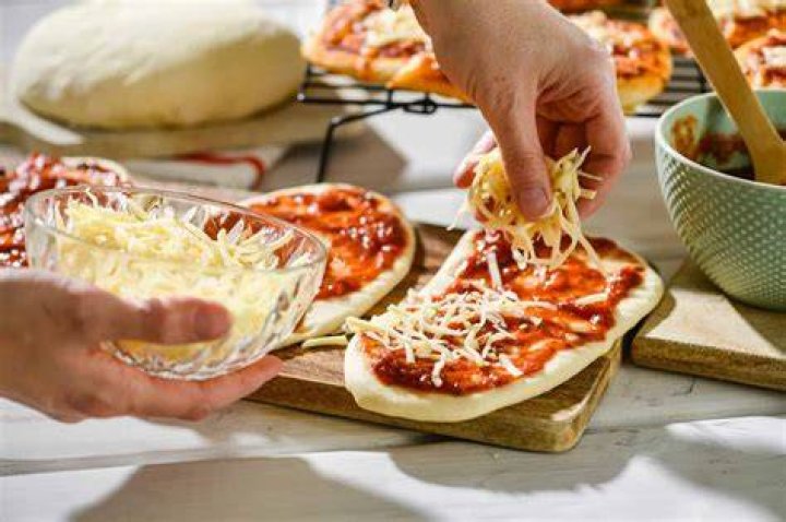 Hoe Maak Je Pizza Saus? (Question)