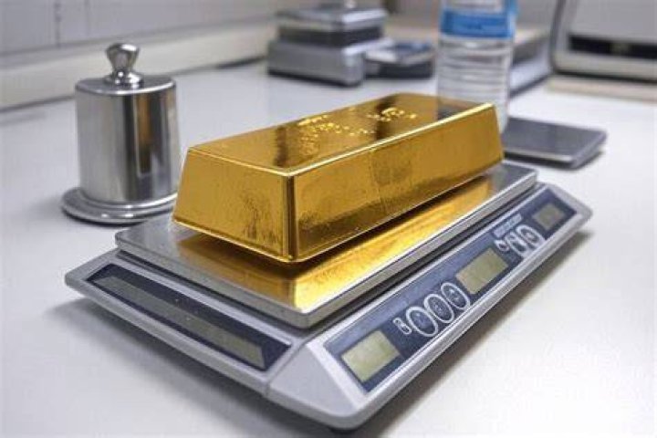 Hoe Zwaar Is Een Broodje Goud?