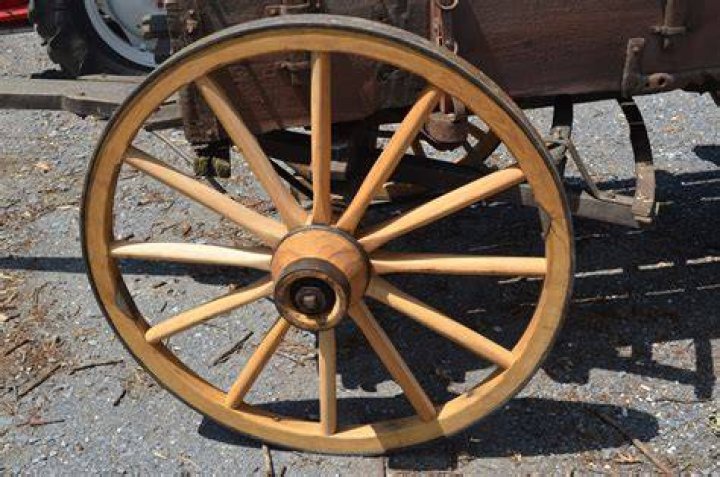 How many versions of Wagon Wheel are there?