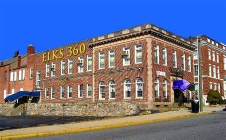 How Much Does a Elks Club Membership Cost?
