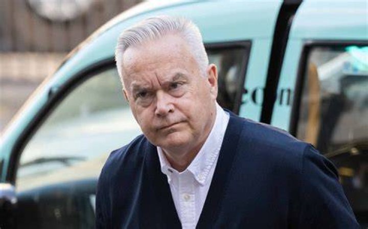 Huw Edwards Net worth