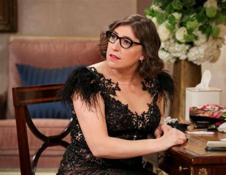 Is Amy Farrah Fowler Actually Smarter Than Sheldon?