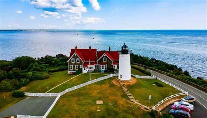 Is June a good month to visit Martha’s Vineyard?