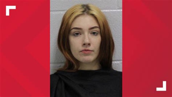 Is Kyra Lynne Jail? Why Was She Arrested?