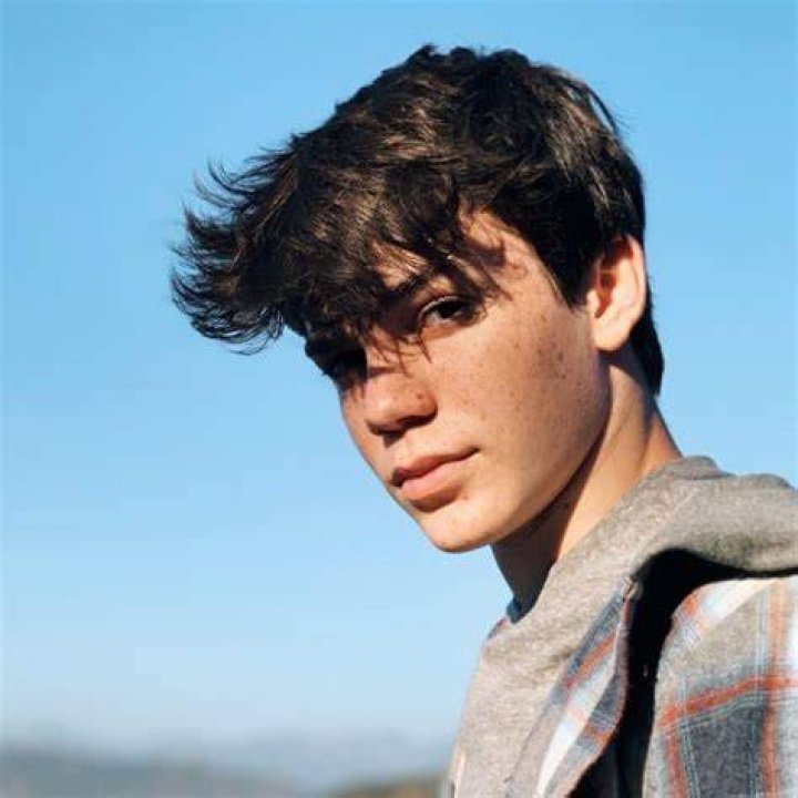 Jentzen Ramirez; Bio, Height, Relationship, YouTube & Acting Career