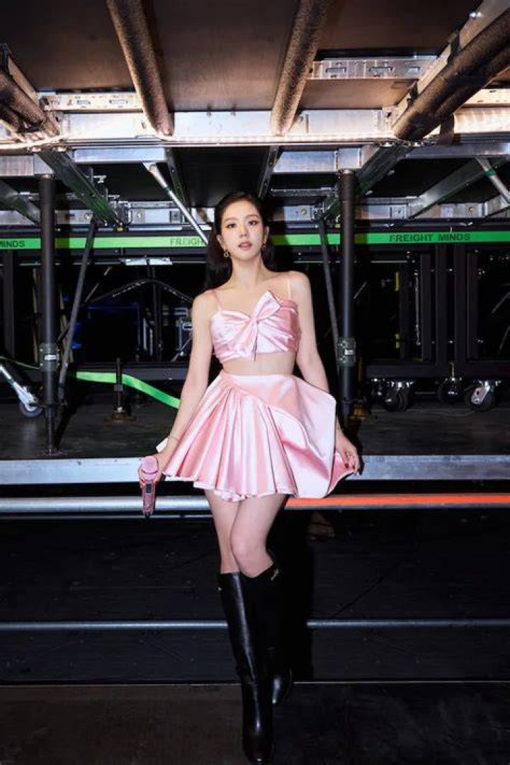 jisoo of blackpink posed at seoul gimpo business aviation center in south korea before leaving for hanoi on july 28 photoosen jisoo of blackpink posed at seoul gimpo business aviation center in south korea before leaving for hanoi on july 28 photoosen