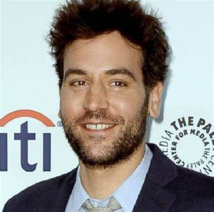 Josh Radnor BioWiki, Age, Wife, Net Worth, Height, Girlfriend, Married