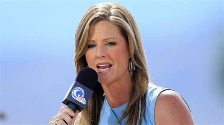 Kelly Tilghman golf