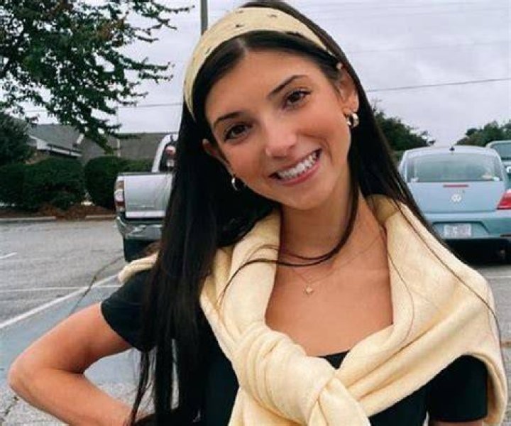 Kenley Pope Bio, Facts, Family Life, Career