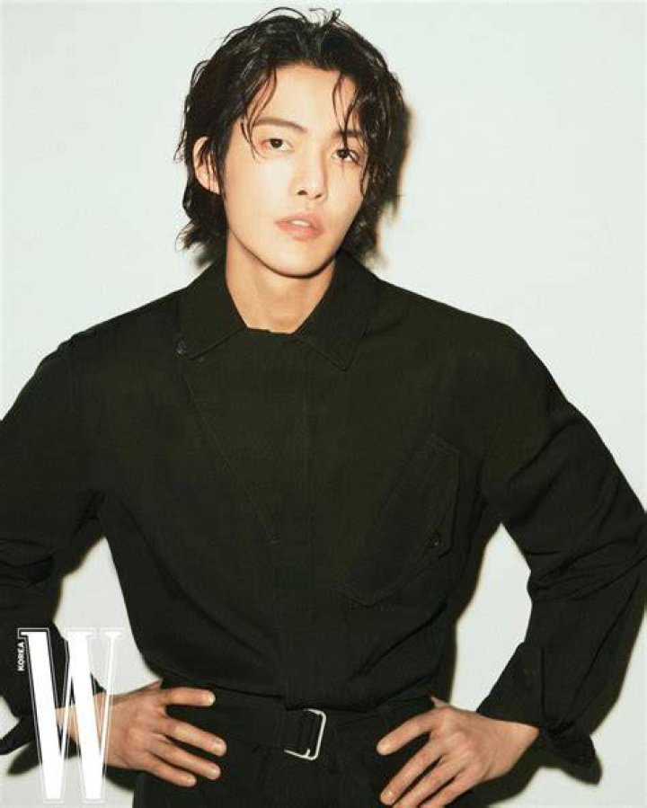 Kim Gun-woo as Myeong-o in 'The Glory' Part 2.