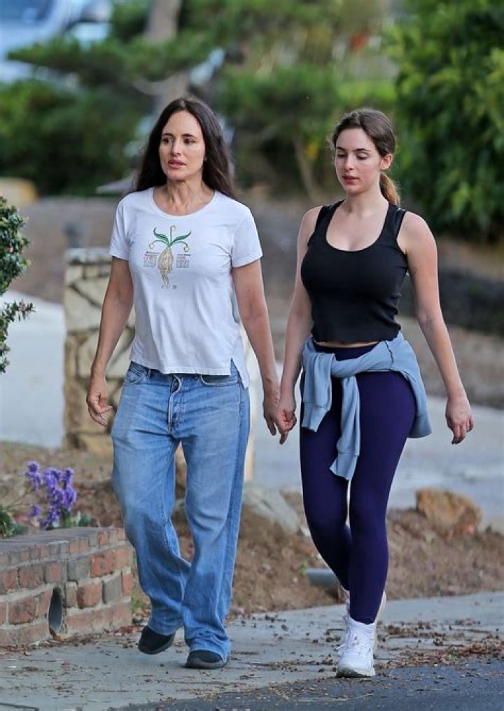Madeleine Stowe Braless The Fappening Leaked Photos 20152024