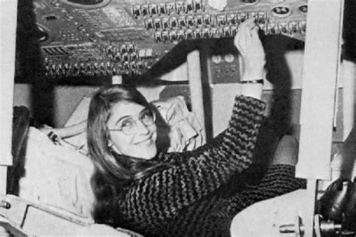 Margaret Hamilton Biography, Age, Apollo, NASA, Code, Death, Interview
