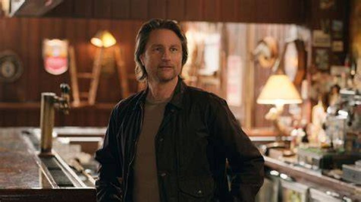 Martin Henderson as Jack Sheridan embraces Alexandra Breckenridge as Mel Monroe in 'Virgin River'