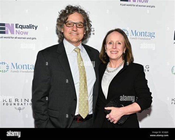 Meet Jonathan Soros Wife, Jennifer Ann Allan Meet Jonathan Soros Wife, Jennifer Ann Allan