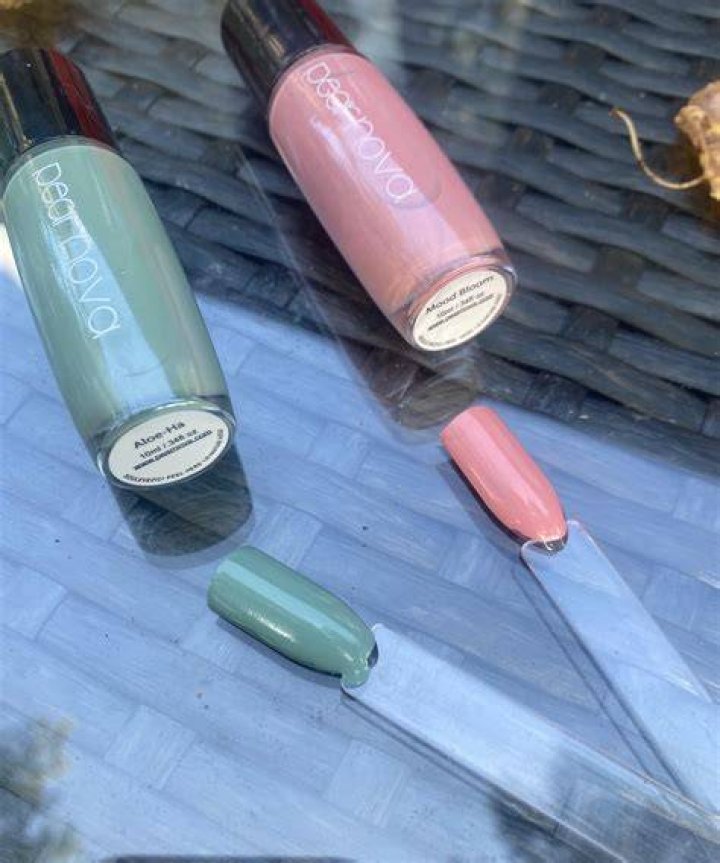 Mood Bloom Classic Lacquer Mood Bloom Classic Lacquer