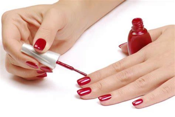 Nail polish, Nail, Manicure, Nail care, Finger, Cosmetics, Beauty, Skin, Hand, Glitter, 