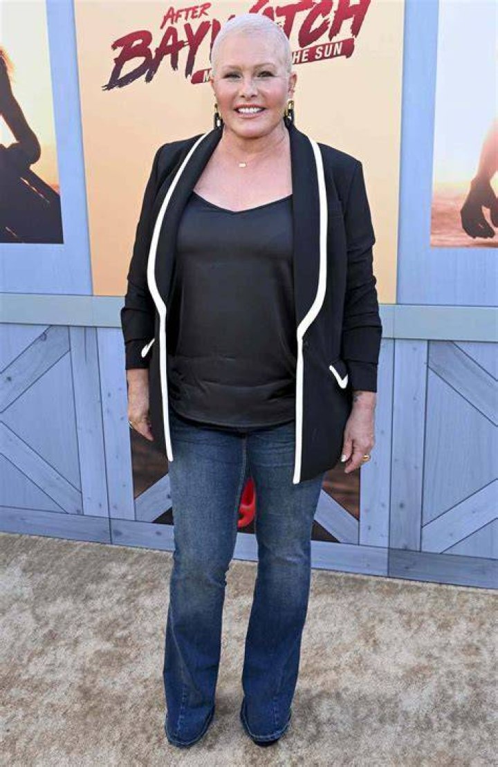 Nicole Eggert Photo Nicole Eggert Photo