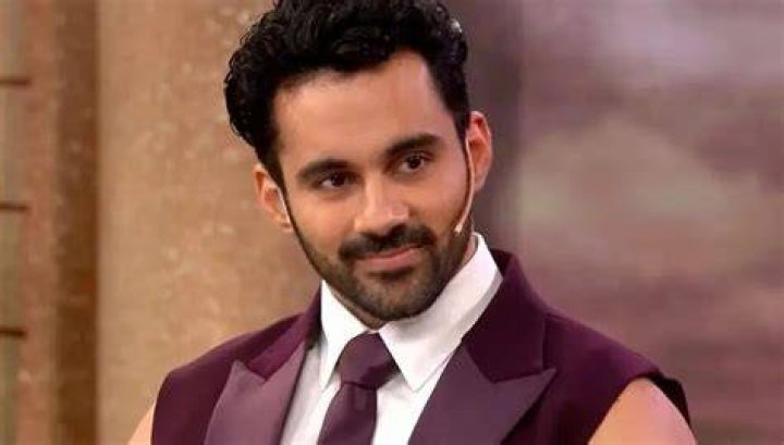 Promo for Abhishek 'Shake on 'Love Is Blind' Season 2.