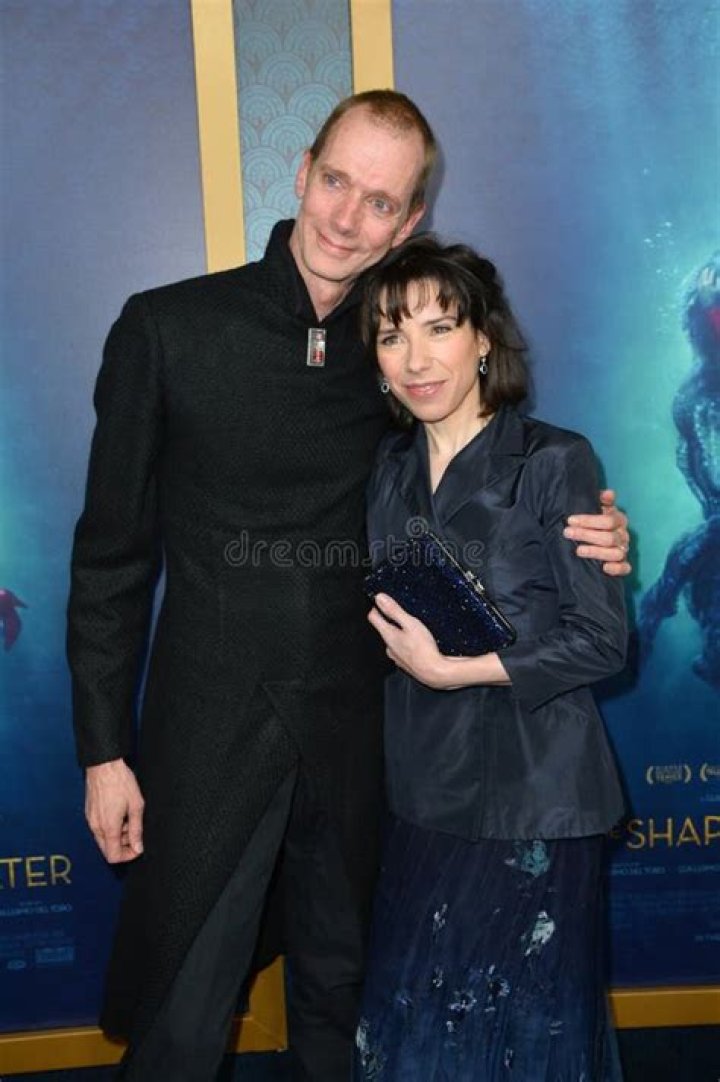 Sally Hawkins Husband Image to u