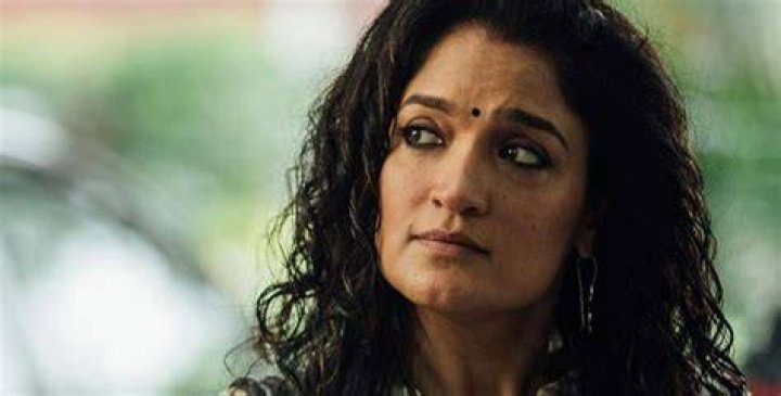 Sandhya Mridul confesses wearing breast pads for Page 3 and Ragini MMS