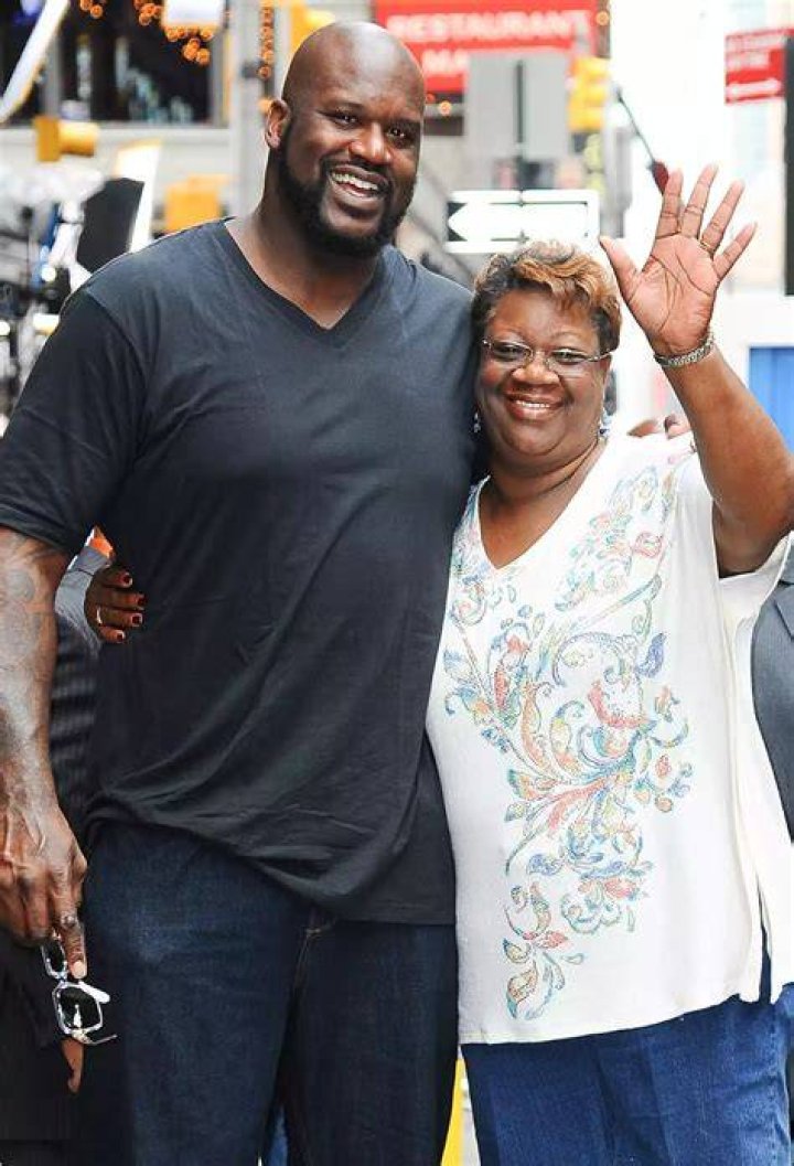 Shaq Barrett parents