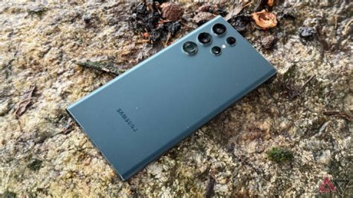 Should I Wait For Samsung Galaxy S22? Here's What We Think