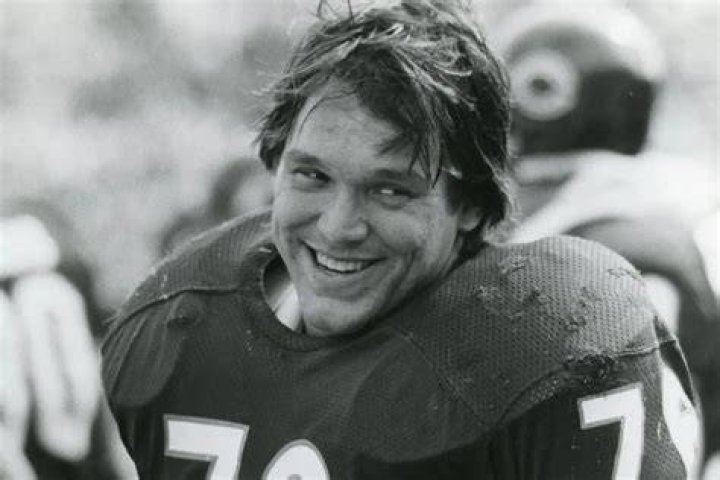 Steve McMichael net worth: How much is he worth?