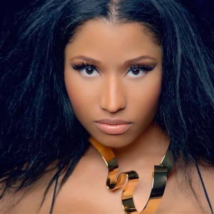 The 15 Best Nicki Minaj Butt Photos, Because Curves This Flawless
