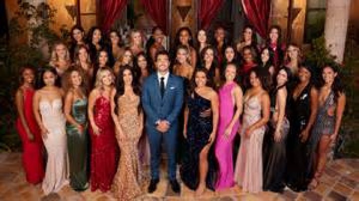 The contestants of 'Single's Inferno' Season 2.