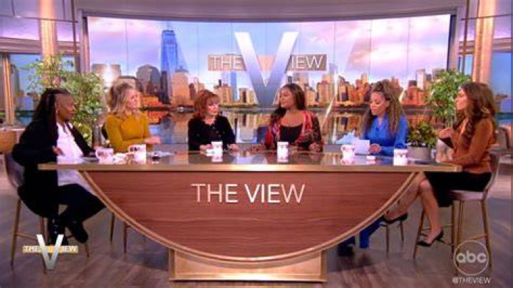 The View's Sara Haines posts adorable photo with husband Max Shifrin